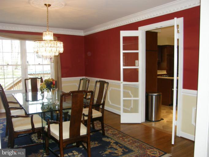 13922 Notley Road Silver Spring, MD 20904 - Photo 15 of 30 Dining Room