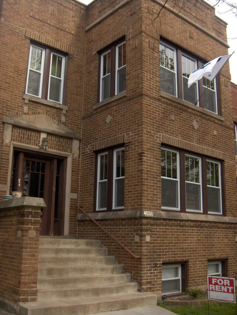 4039 North Long Avenue, Unit 1 Chicago, IL 60641 - Photo 20 of 20 a front view of a house