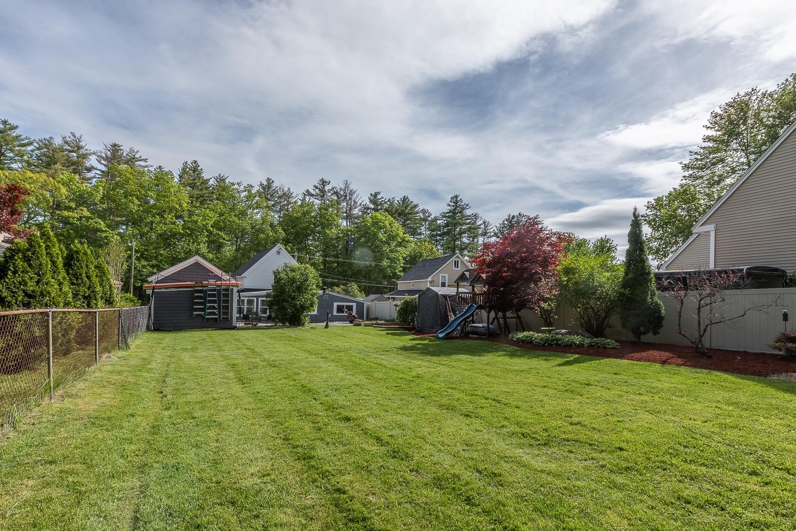 454 Manchester Road Auburn, NH 03032 - Photo 31 of 38