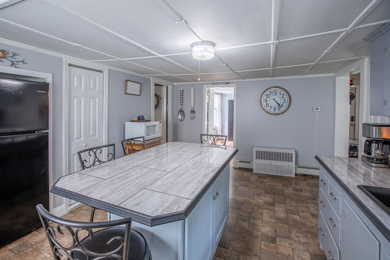 454 Manchester Road Auburn, NH 03032 - Photo 6 of 38