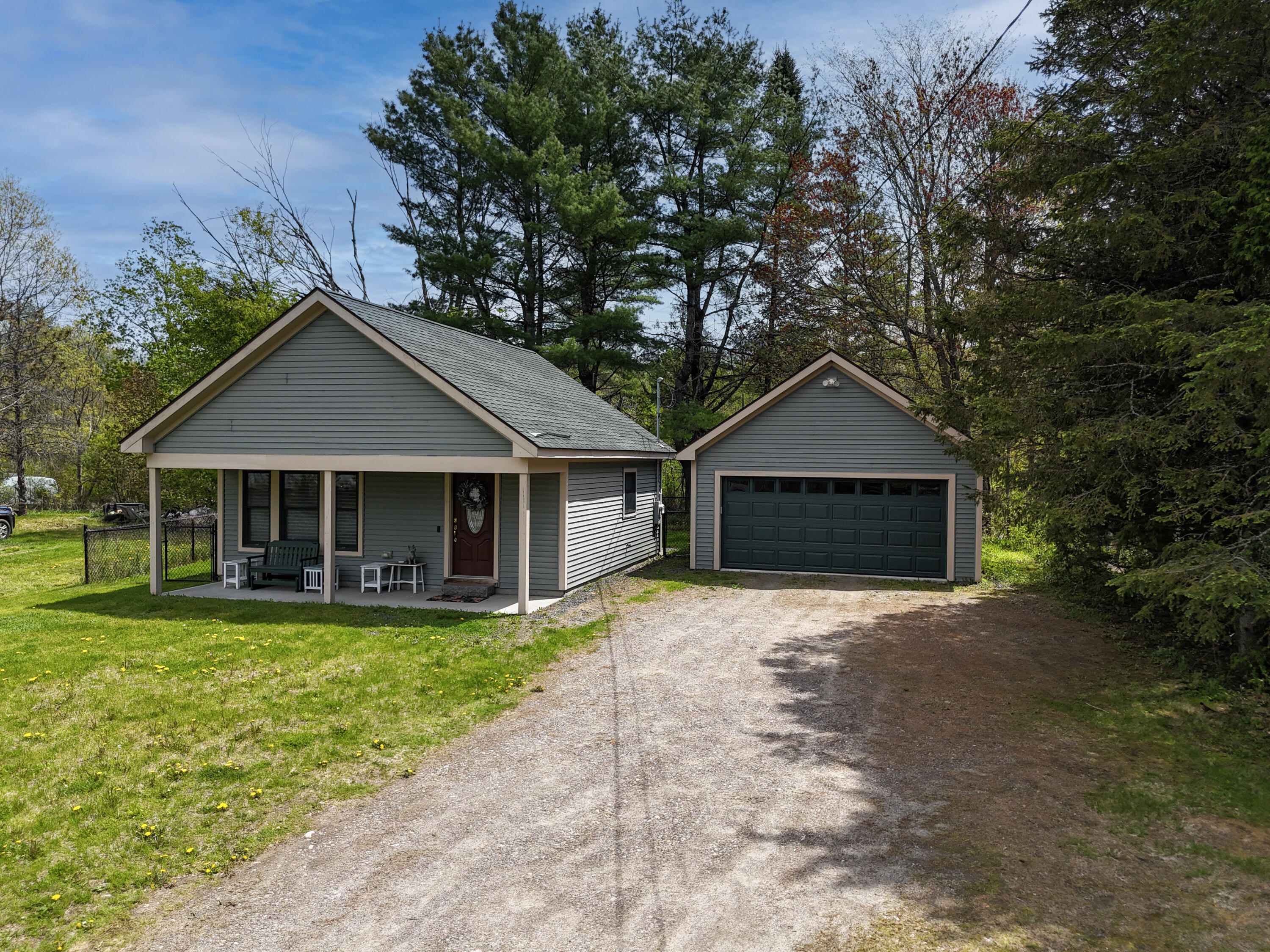 373 Spring Road Augusta, ME 04330 - Photo 23 of 32 Front of home