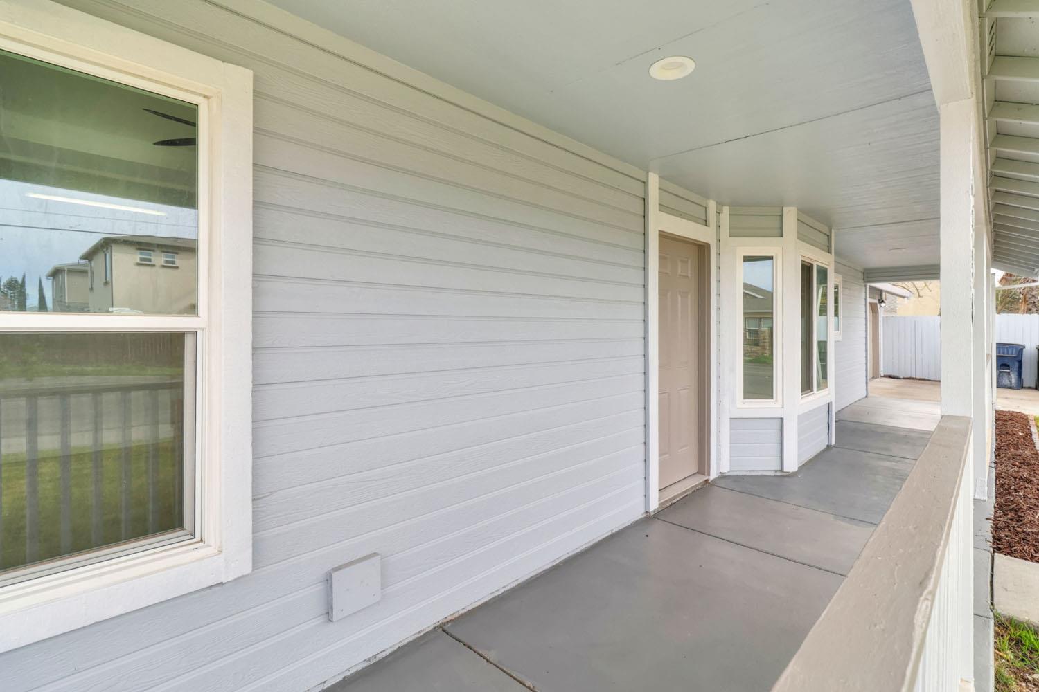 4300 Dry Creek Road Sacramento, CA 95838 - Photo 7 of 53