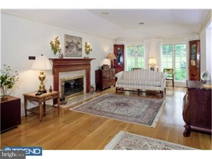 936 Merion Square Road Gladwyne, PA 19035 - Photo 3 of 11