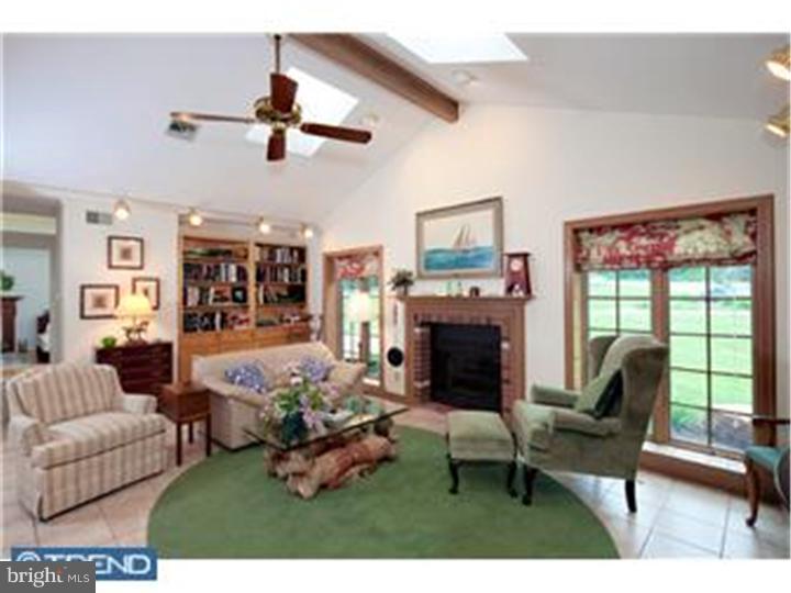 936 Merion Square Road Gladwyne, PA 19035 - Photo 6 of 11