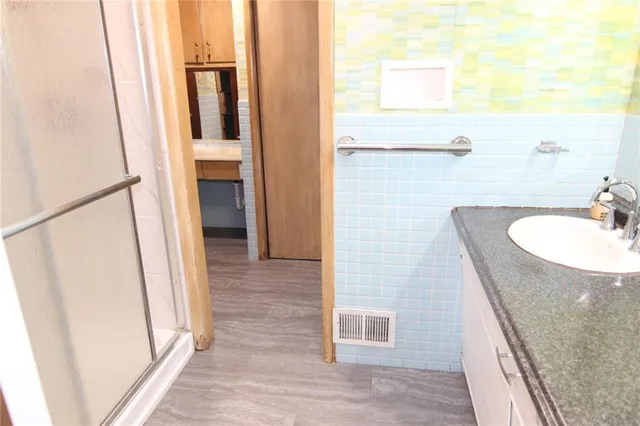 $349,950 | 1204 East 108th Street, Kansas City, MO 64131