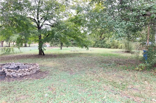 $349,950 | 1204 East 108th Street, Kansas City, MO 64131