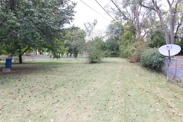 $349,950 | 1204 East 108th Street, Kansas City, MO 64131