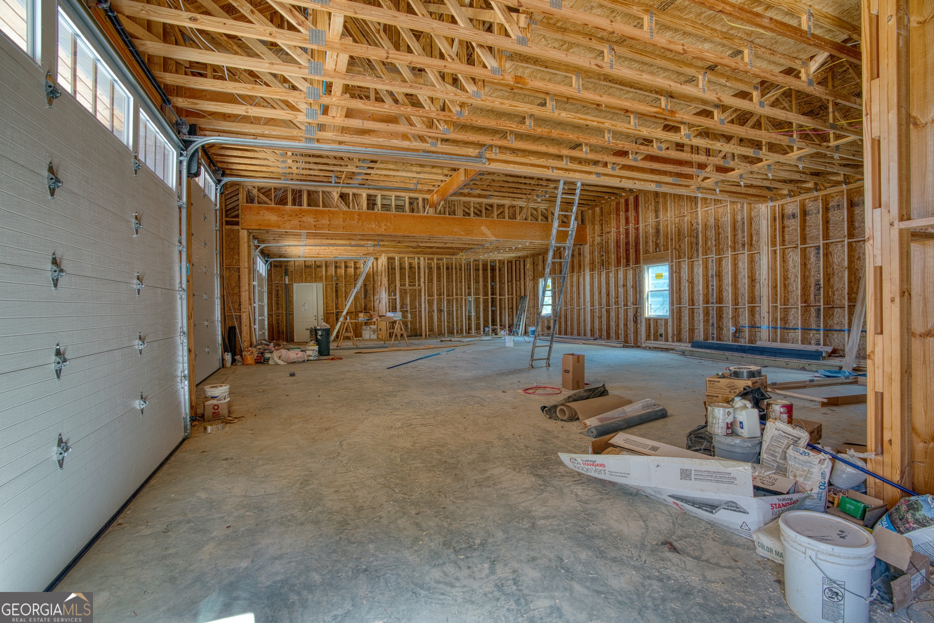 144 Co Road Leesburg, AL 35983 - Photo 103 of 109 a room with gym equipment