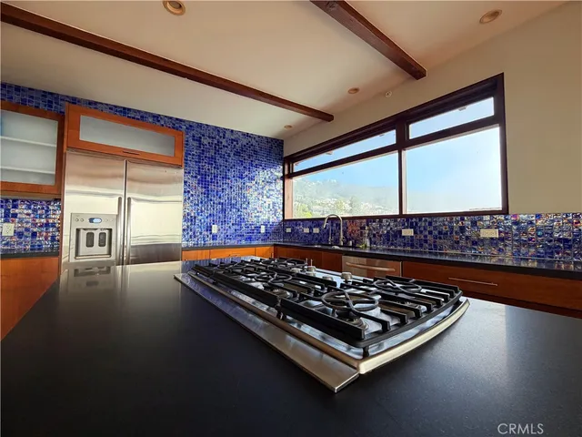 $7,995 | 2753 Solana Way, Laguna Beach, CA 92651