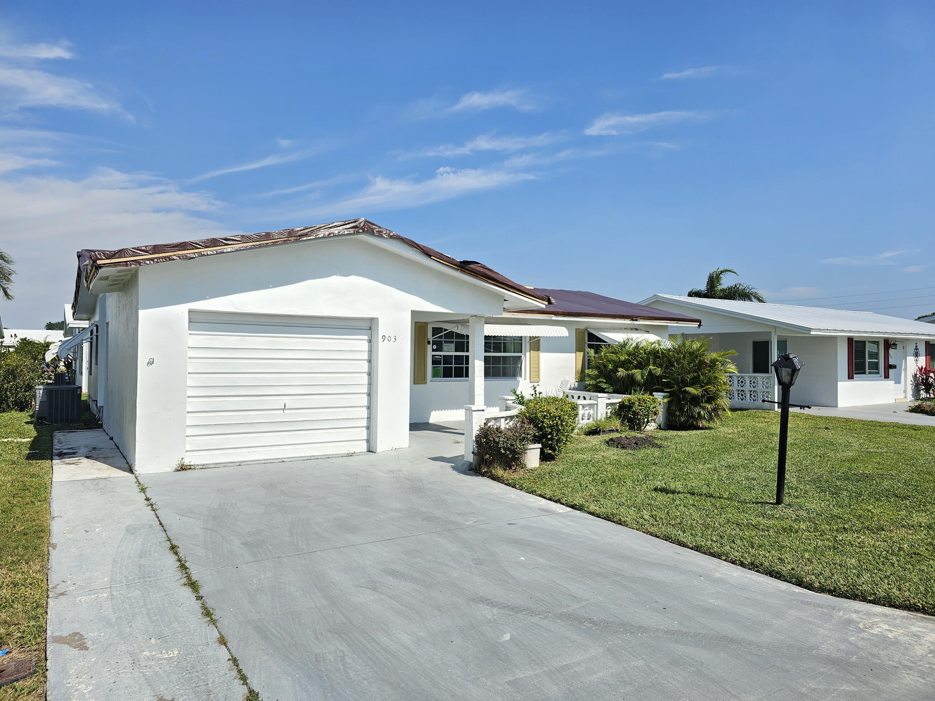 903 Southwest 6th Avenue Boynton Beach, FL 33426 - Photo 2 of 18 Front
