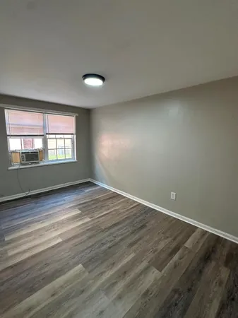 $865 | 1716 Grandin Road Southwest, Unit 1, Roanoke, VA 24015