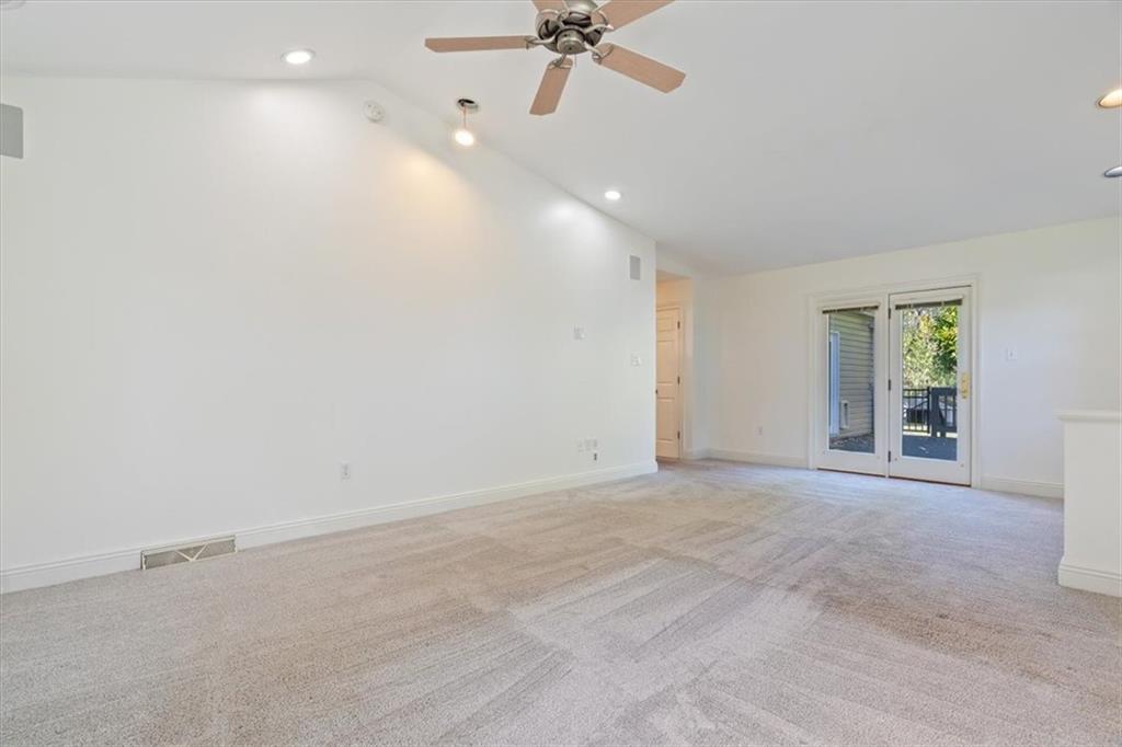 201 Dorseyville Road Pittsburgh, PA 15215 - Photo 17 of 40 a view of an empty room with a window