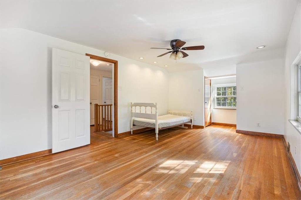201 Dorseyville Road Pittsburgh, PA 15215 - Photo 24 of 40 a view of a room with wooden floor and windows