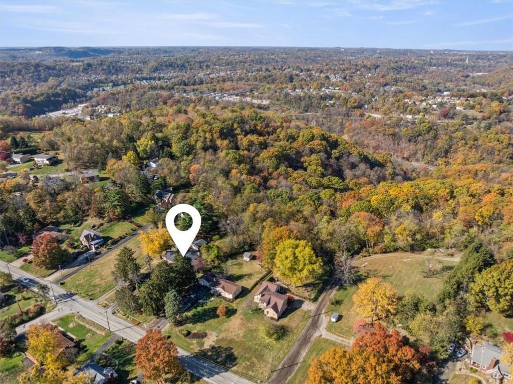 201 Dorseyville Road Pittsburgh, PA 15215 - Photo 39 of 40 an aerial view of a house with a swimming pool
