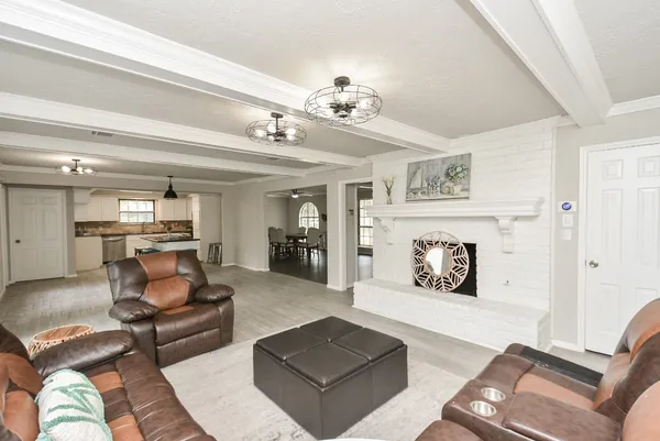 $2,685 | 1723 Big Horn Drive, Houston, TX 77090