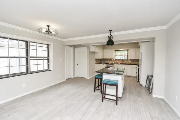 $2,685 | 1723 Big Horn Drive, Houston, TX 77090