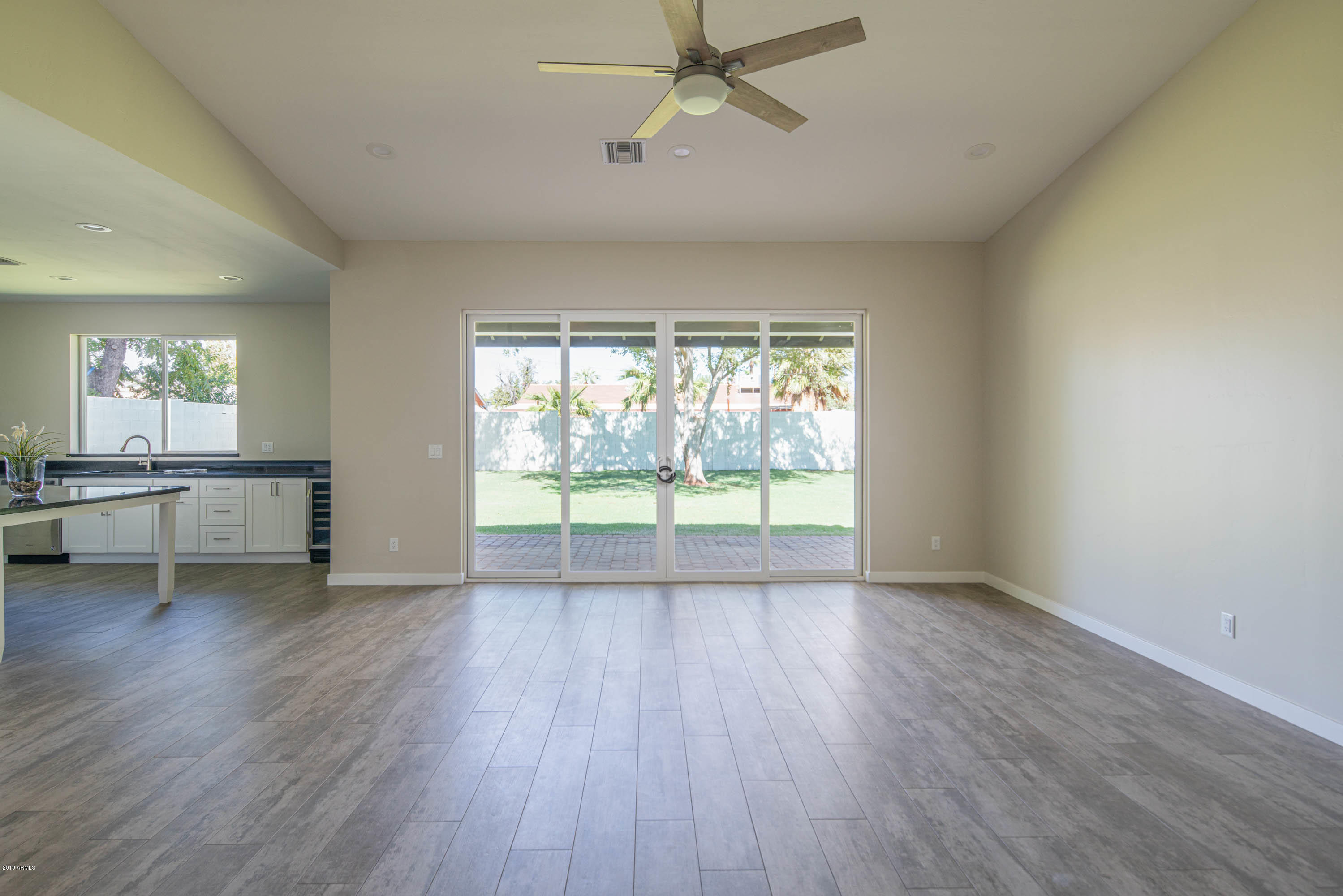 4322 East Cheery Lynn Road Phoenix, AZ 85018 - Photo 11 of 28 ecl-22