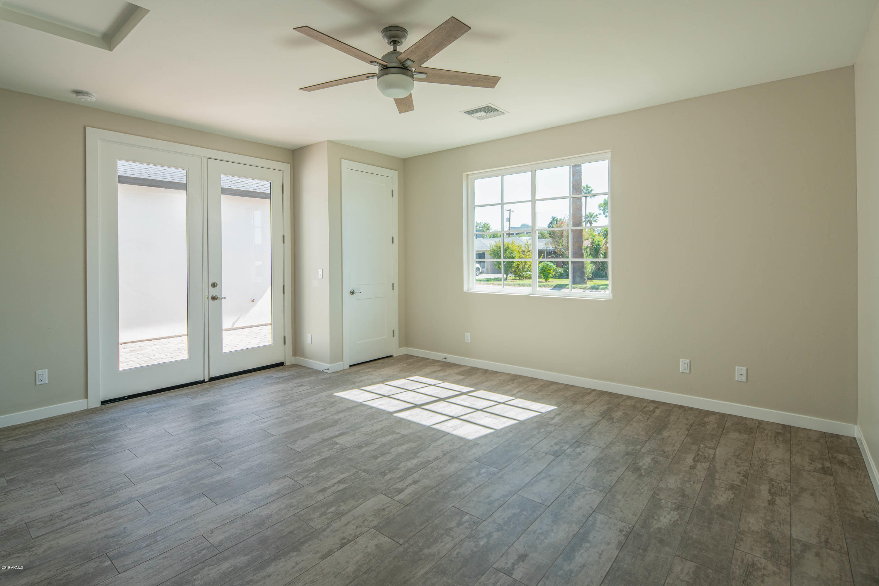 4322 East Cheery Lynn Road Phoenix, AZ 85018 - Photo 20 of 28 ecl-32