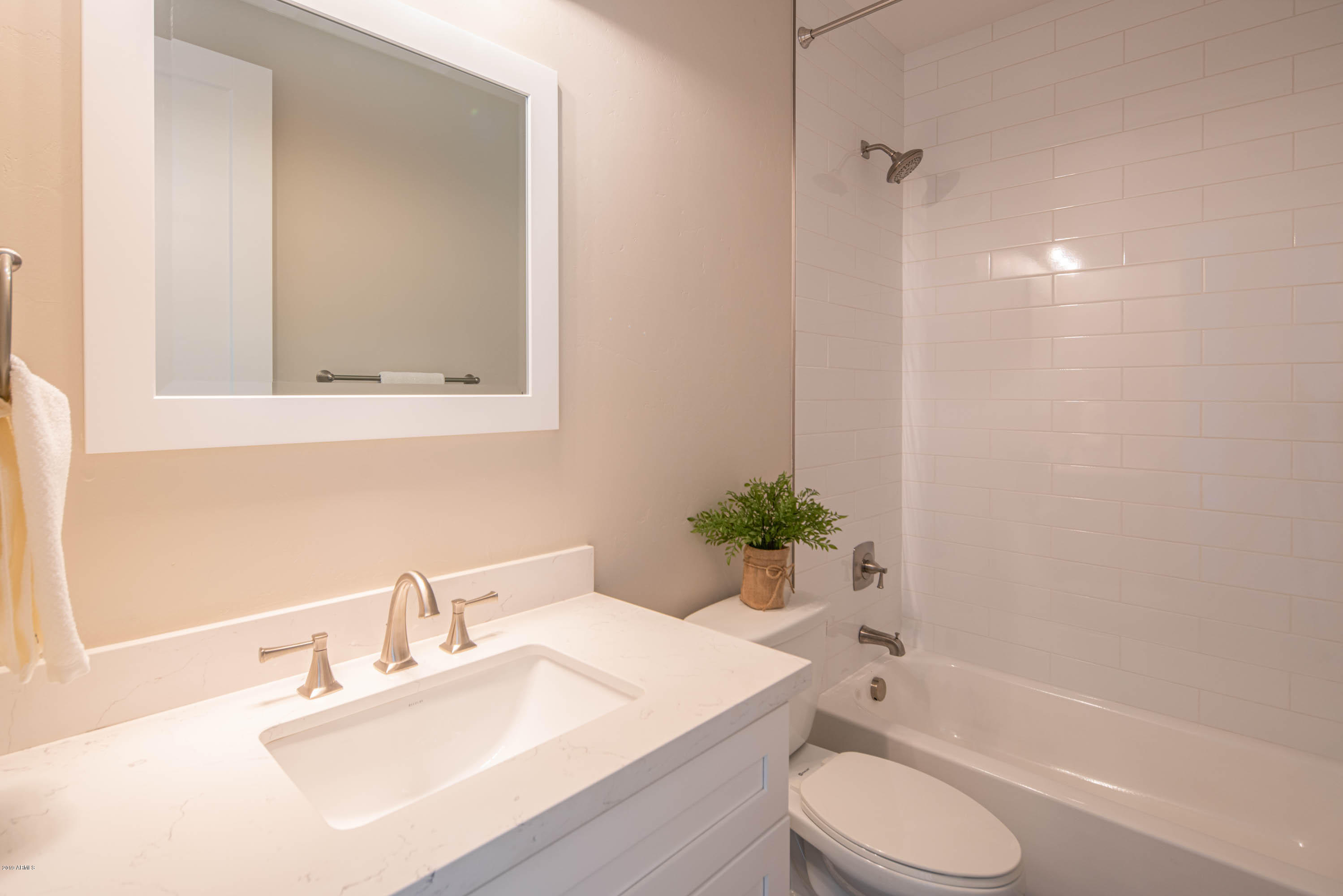 4322 East Cheery Lynn Road Phoenix, AZ 85018 - Photo 23 of 28 ecl-34