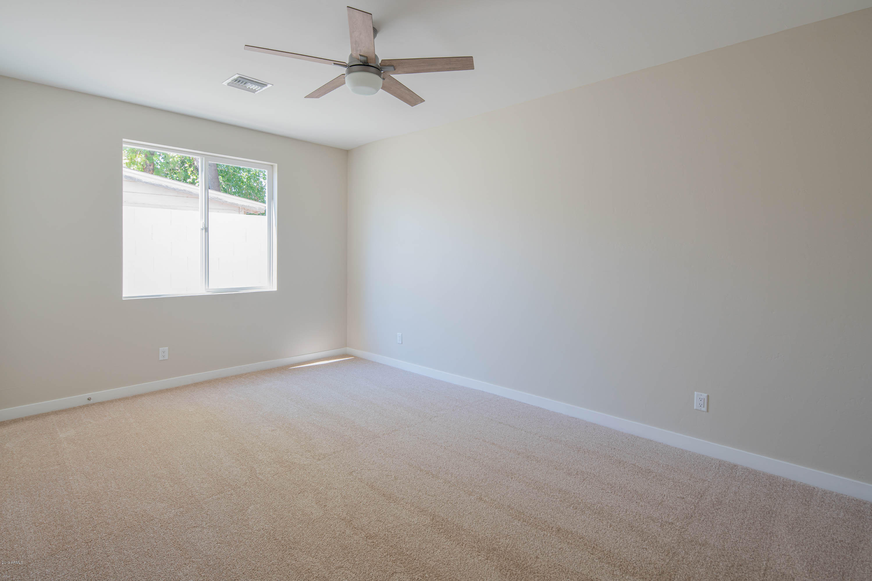 4322 East Cheery Lynn Road Phoenix, AZ 85018 - Photo 24 of 28 ecl-35