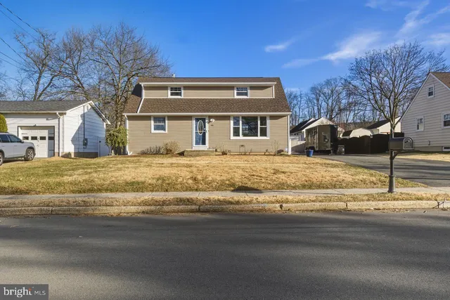 $3,300 | 44 Sandalwood Avenue, Hamilton, NJ 08619