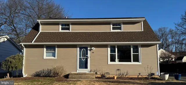 $3,300 | 44 Sandalwood Avenue, Trenton, NJ 08619