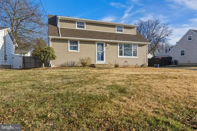 $3,300 | 44 Sandalwood Avenue, Hamilton, NJ 08619