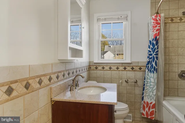 $3,300 | 44 Sandalwood Avenue, Hamilton, NJ 08619