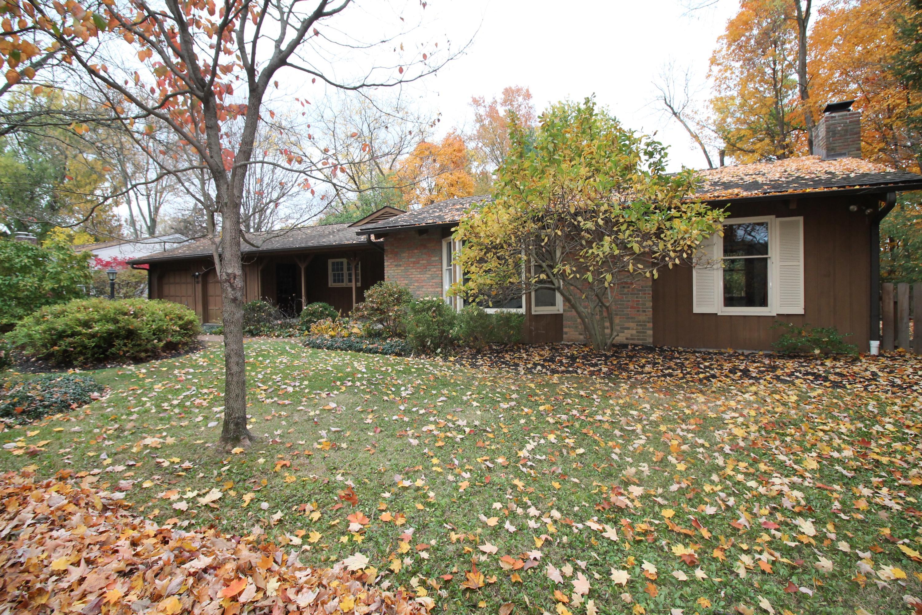 187 Lake Ridge Road Worthington, OH 43085 - Photo 1 of 3
