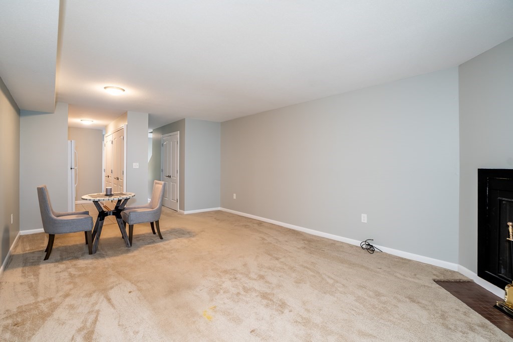 555 Russell Road, Unit G41 Westfield, MA 01085 - Photo 7 of 19