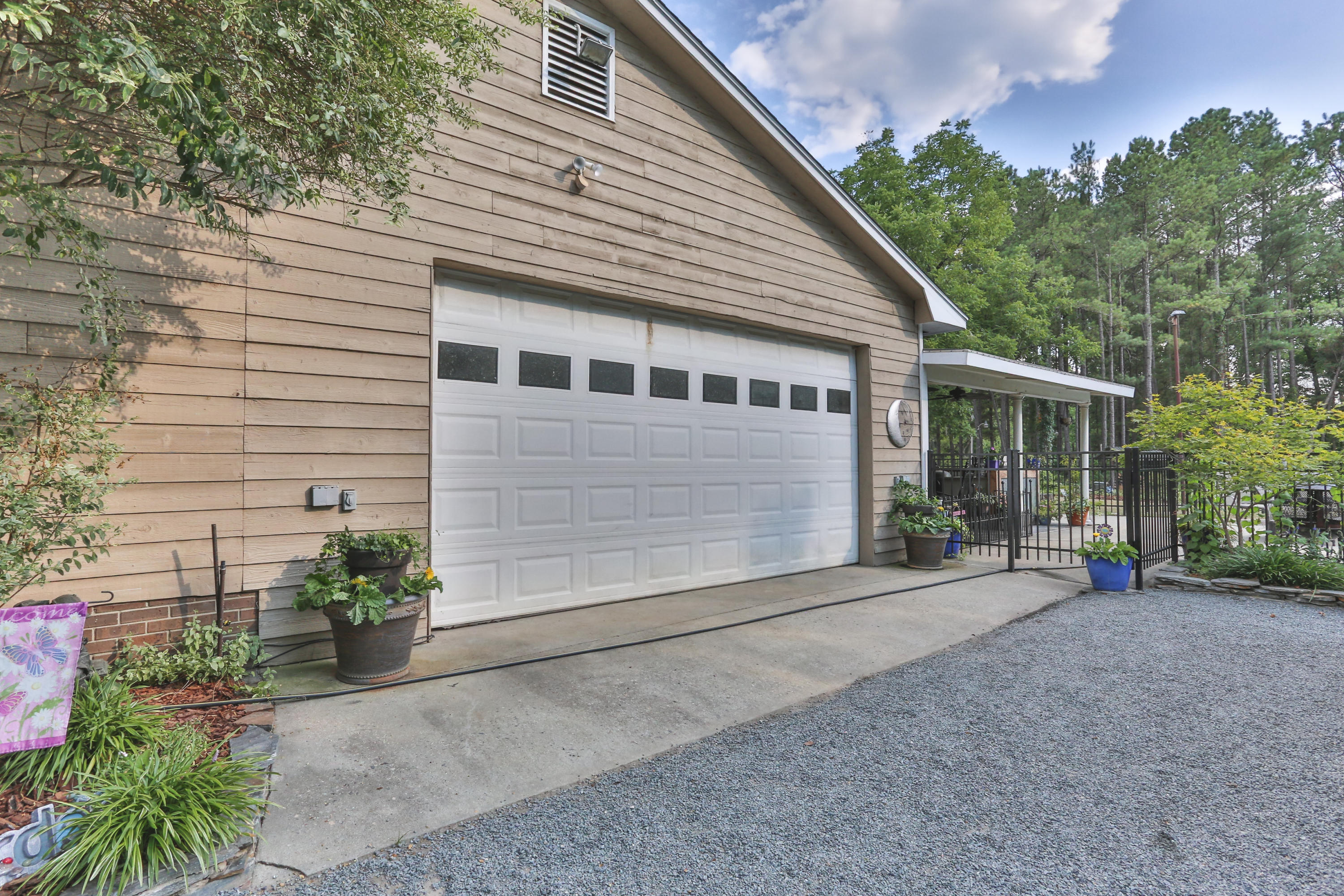 297 McNeill Road Rockingham, NC 28379 - Photo 3 of 57 2Z1A9946
