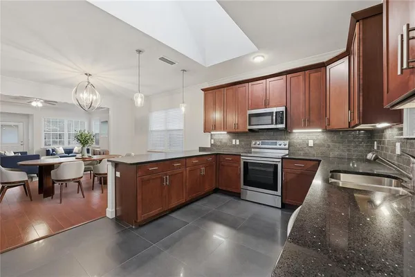 $372,500 | 3416 Northwest 26th Street, Gainesville, FL 32605