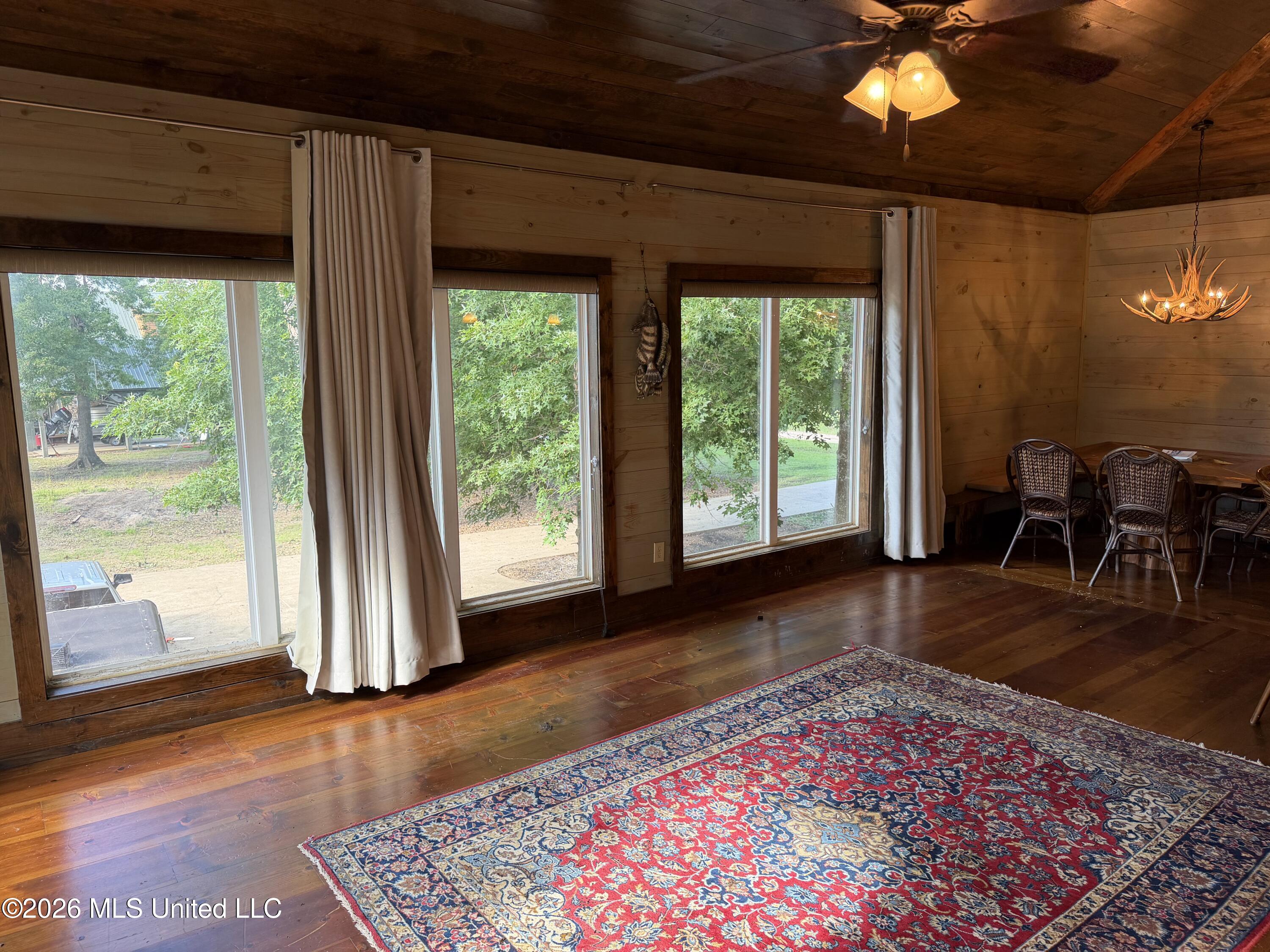 1723 Shoemake Road Yazoo City, MS 39194 - Photo 3 of 62 IMG_0833