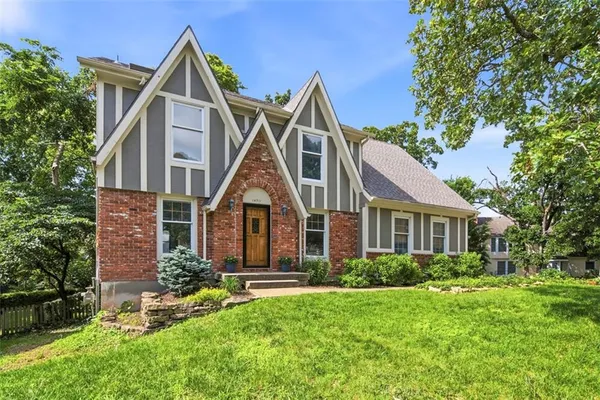 $410,000 | 14511 West 69th Street, Shawnee, KS 66216