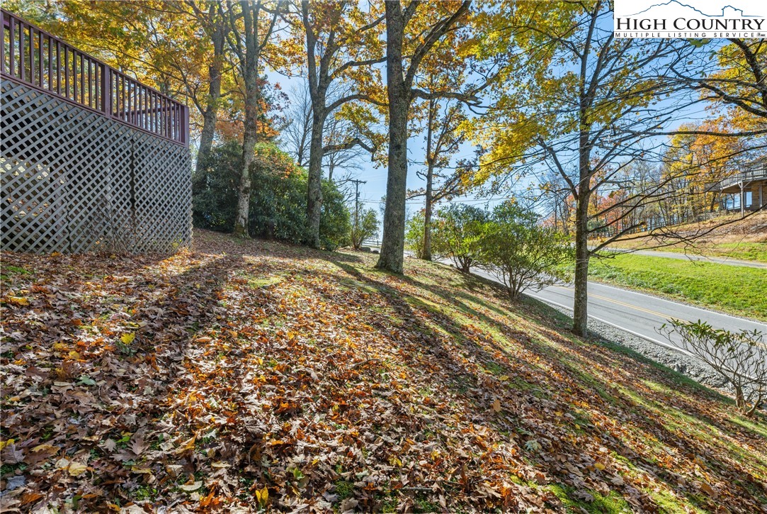 615 Sampson Road Boone, NC 28607 - Photo 35 of 36 a view of a yard with wooden fence