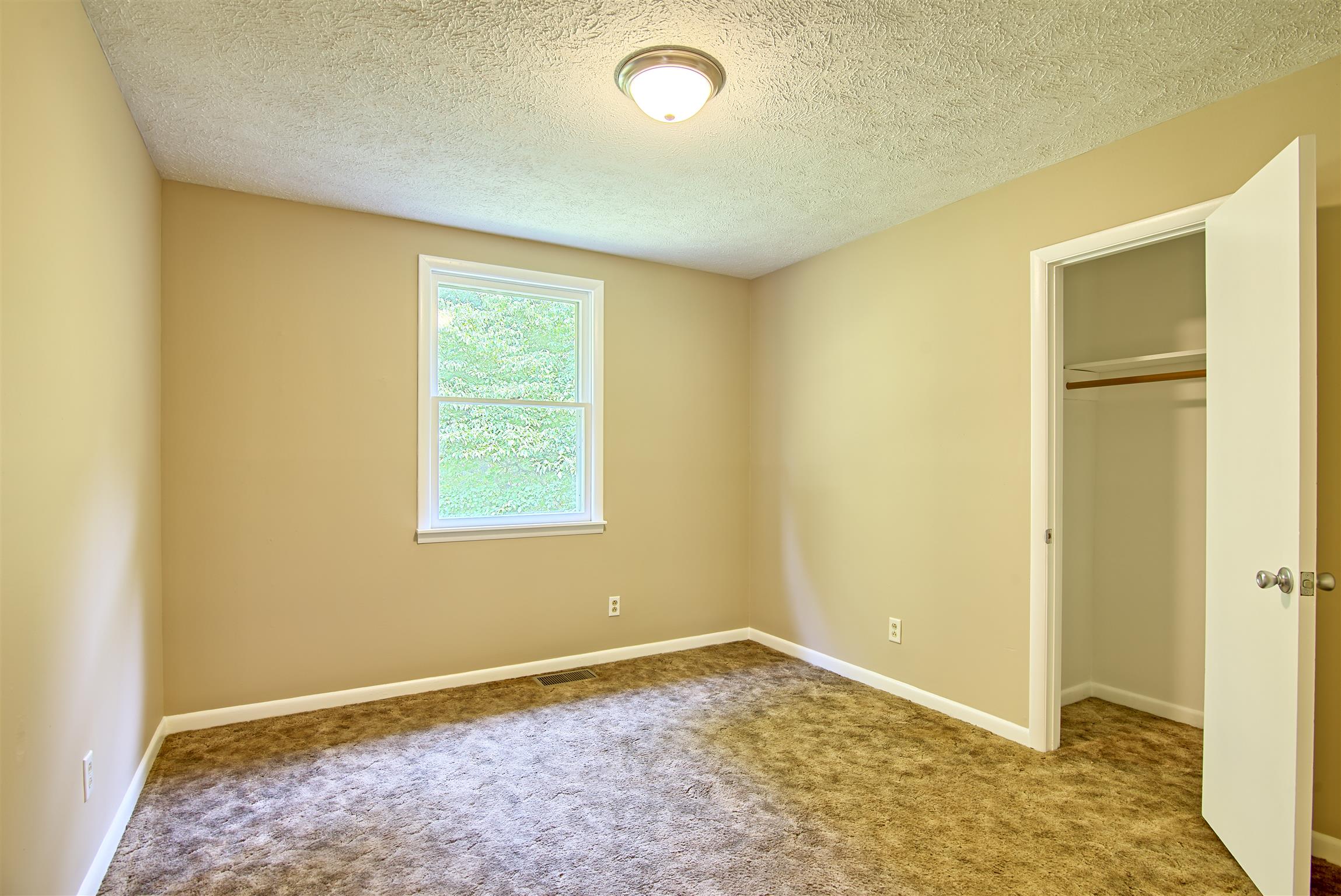 109 Pheasant Hollow Road Dickson, TN 37055 - Photo 17 of 20 Gallery Image 17