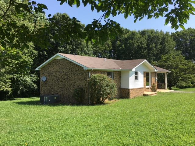 109 Pheasant Hollow Road Dickson, TN 37055 - Photo 3 of 20 Gallery Image 3