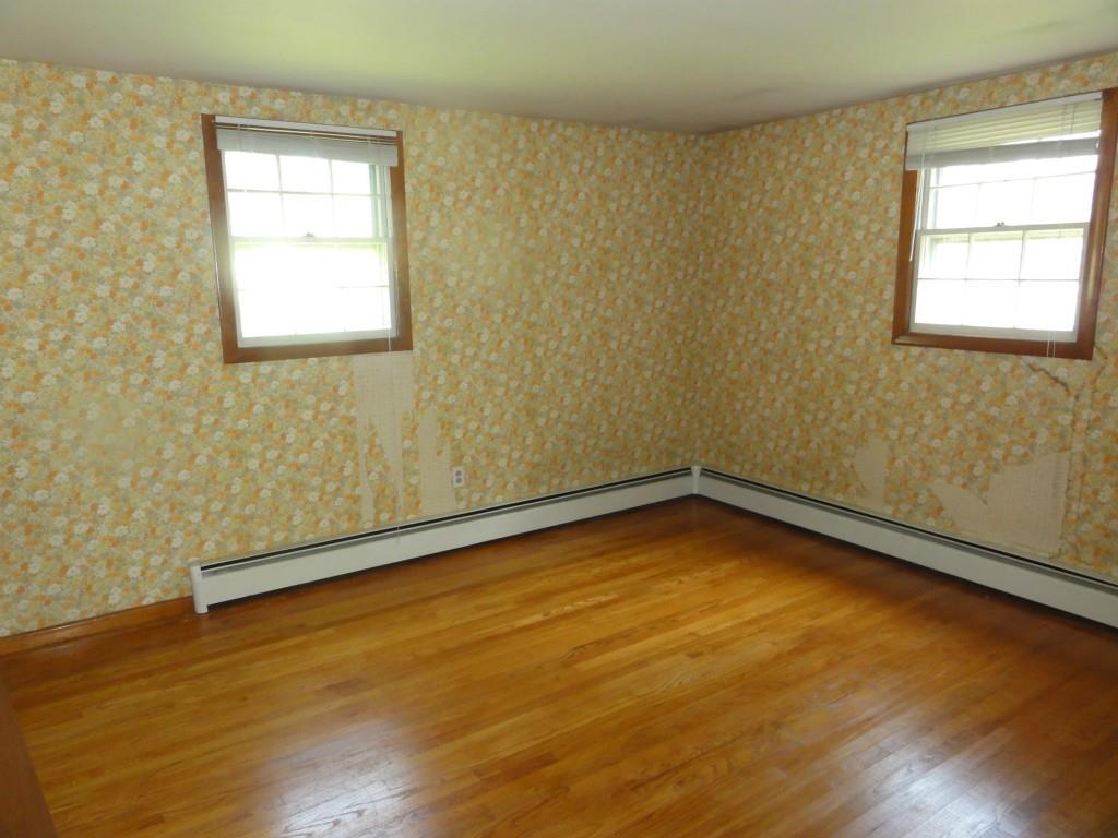 5 Eastfield Road Cape Elizabeth, ME 04107 - Photo 4 of 9 Bedroom