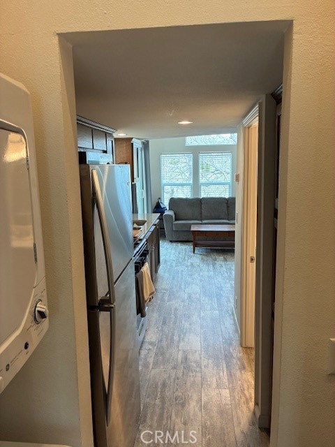 2377 Comanche Way Paso Robles, CA 93446 - Photo 8 of 33 a view of a hallway with furniture and windows