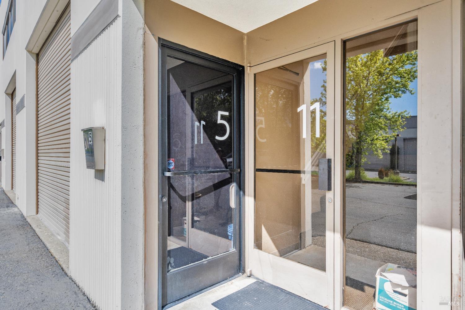 74 Digital Drive, Unit 11 Novato, CA 94949 - Photo 3 of 32