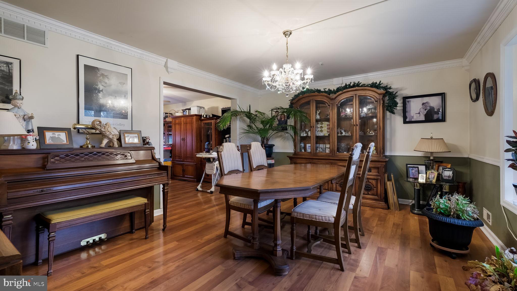 913 Chatfield Road Warrington, PA 18976 - Photo 12 of 41 Gallery Image 12