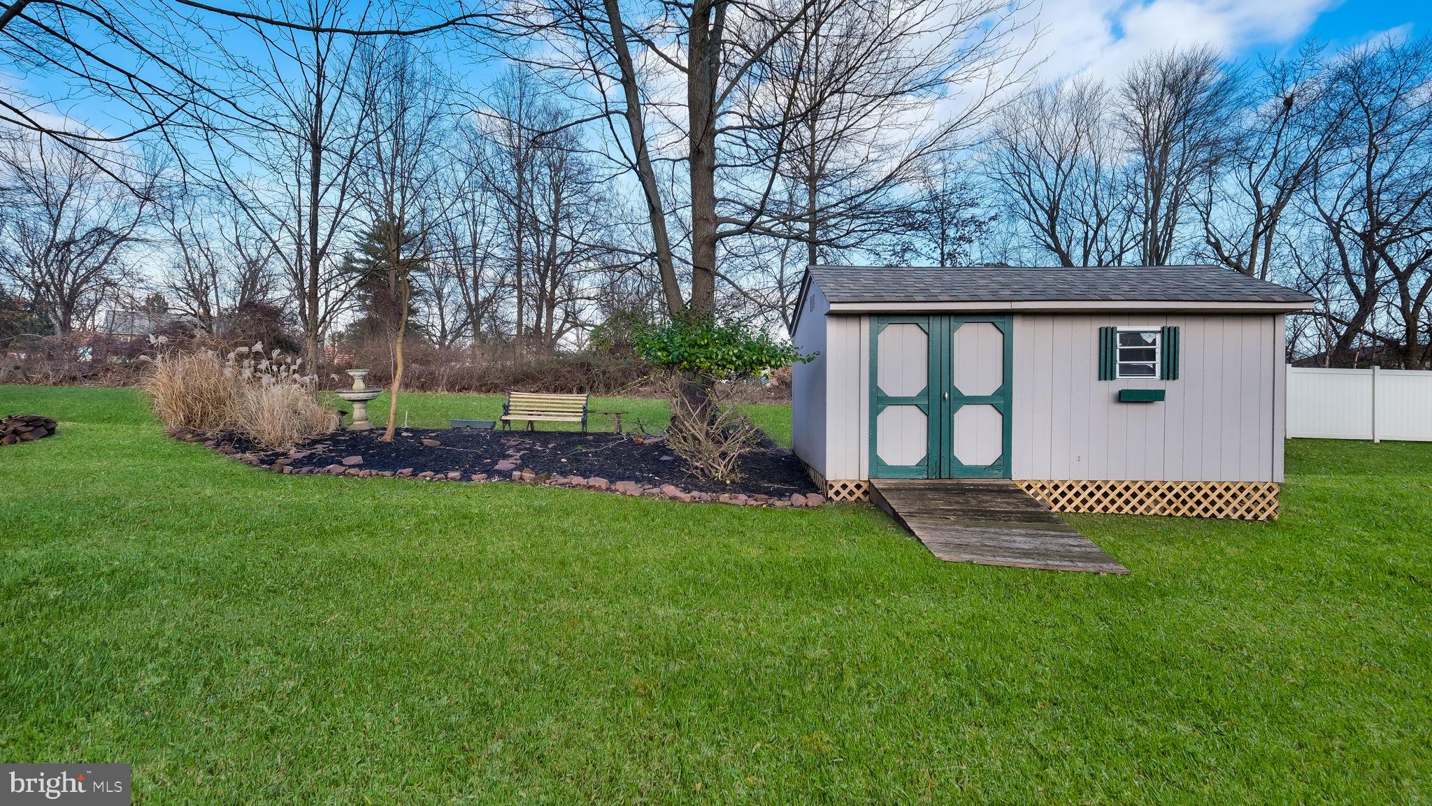 913 Chatfield Road Warrington, PA 18976 - Photo 41 of 41 Gallery Image 41