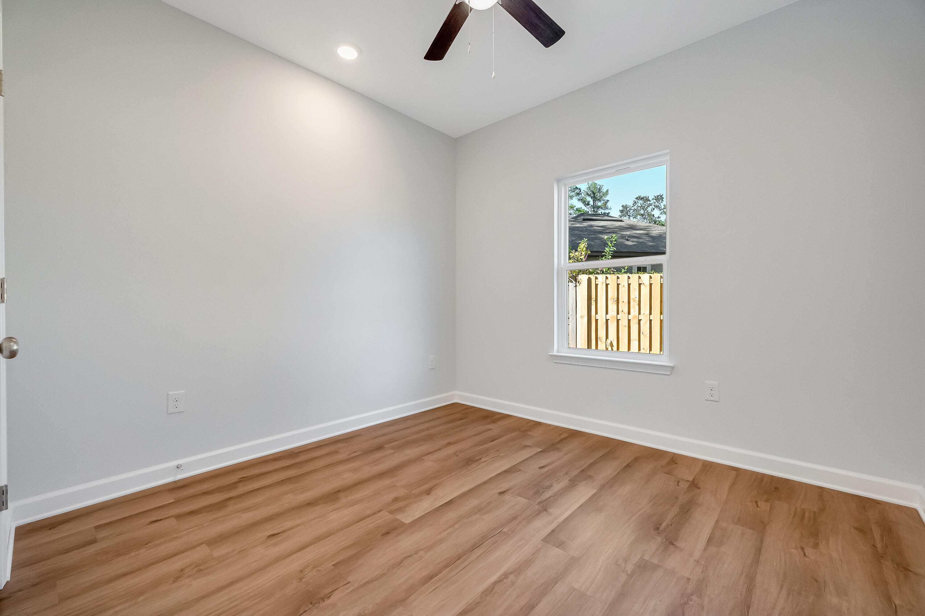 46 Shebbi Lane Freeport, FL 32439 - Photo 12 of 19 13