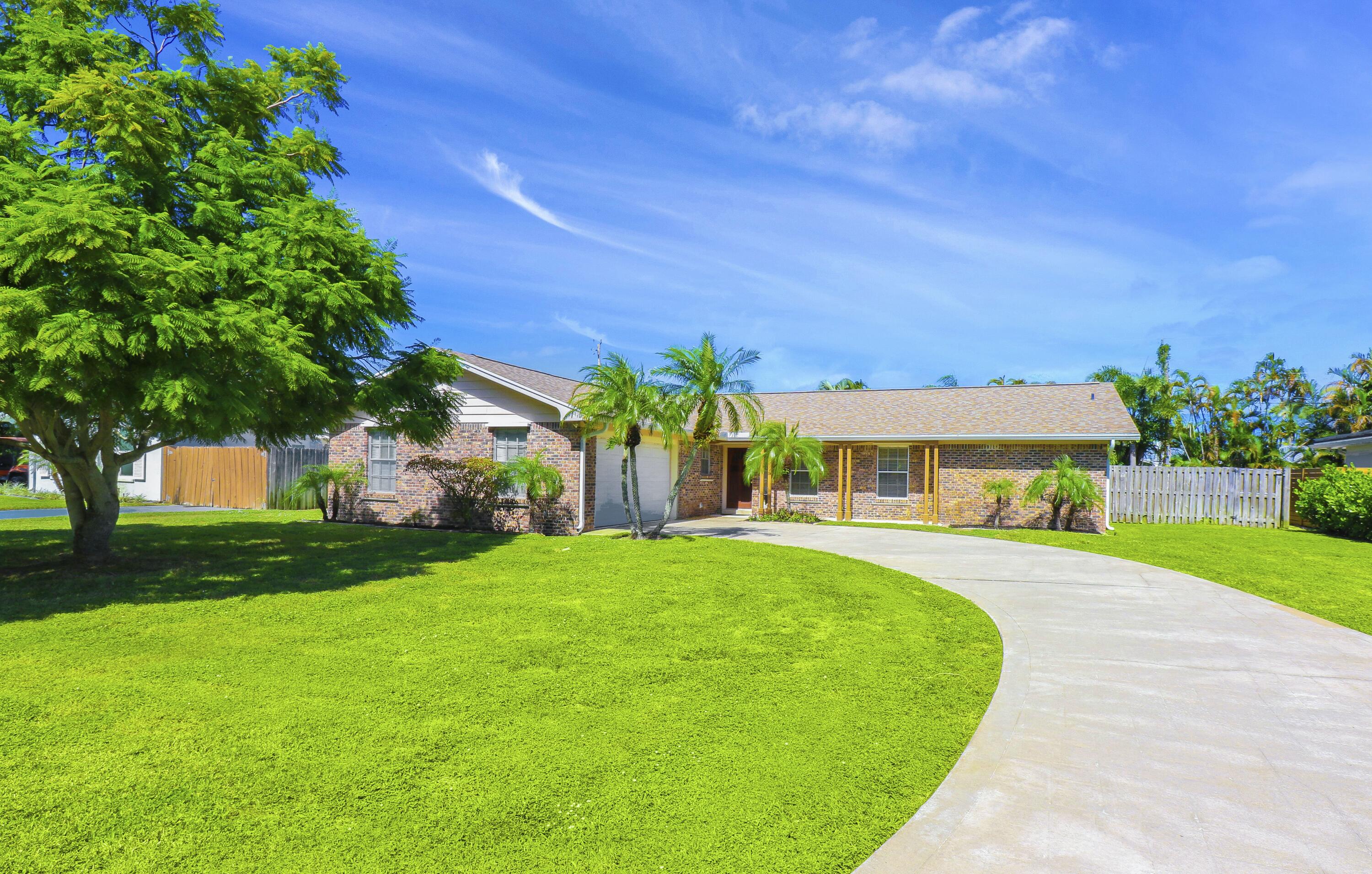 4869 Bimini Road Tequesta, FL 33469 - Photo 1 of 37 Front