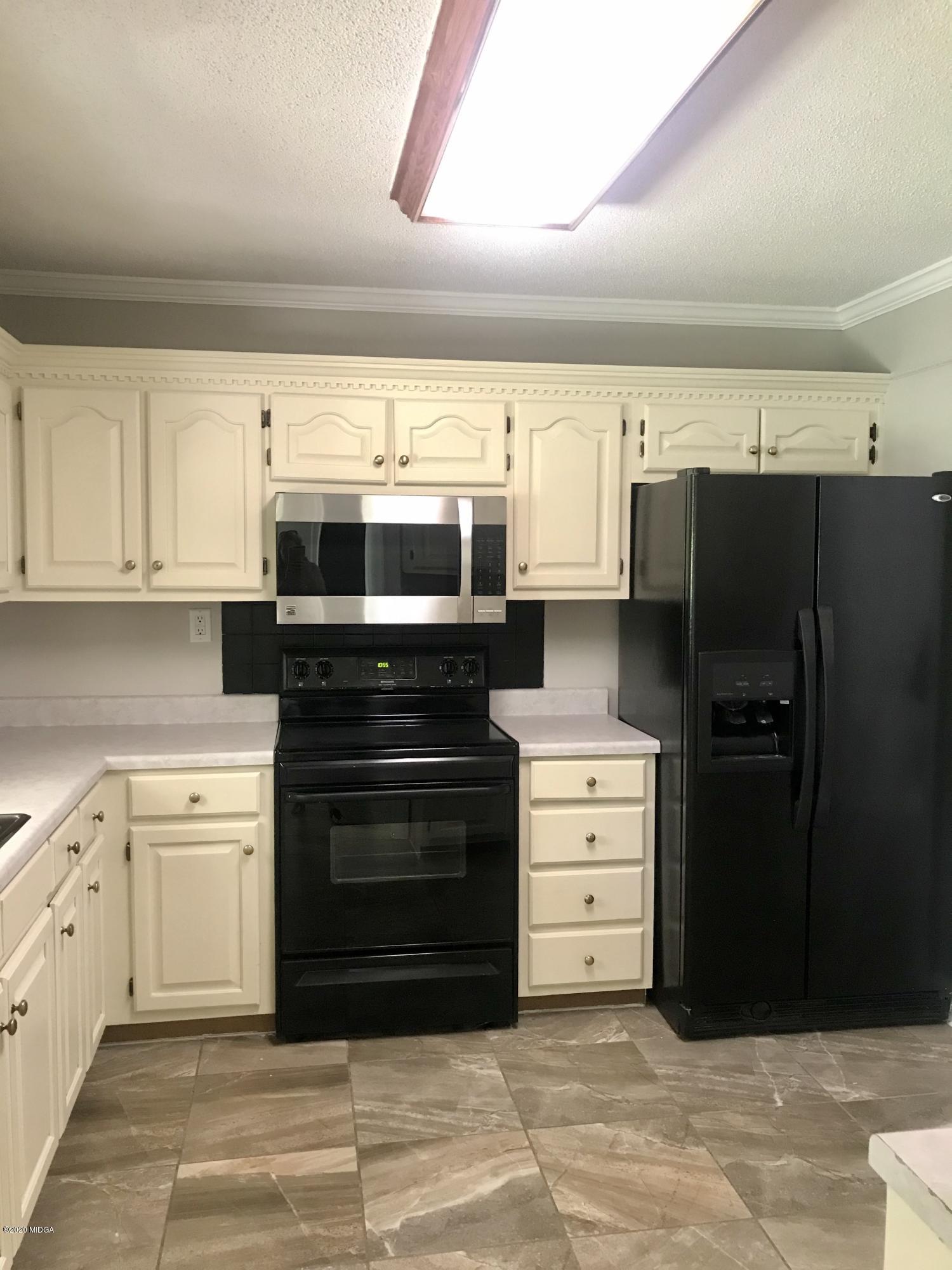 19 Edge Road Forsyth, GA 31029 - Photo 6 of 16 6