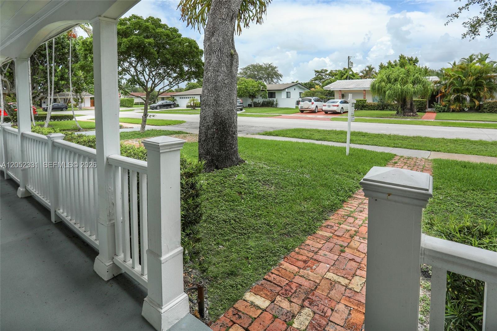 8870 Southwest 86th Street Miami, FL 33173 - Photo 11 of 44