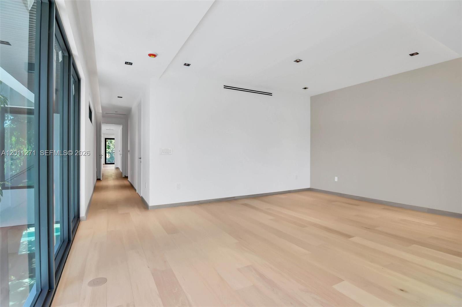 125 Southwest 29th Road Miami, FL 33129 - Photo 47 of 69