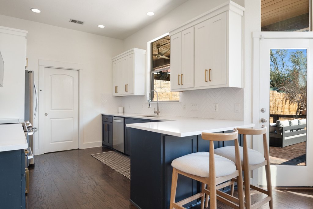 2205 Jacks Pass Austin, TX 78734 - Photo 9 of 26