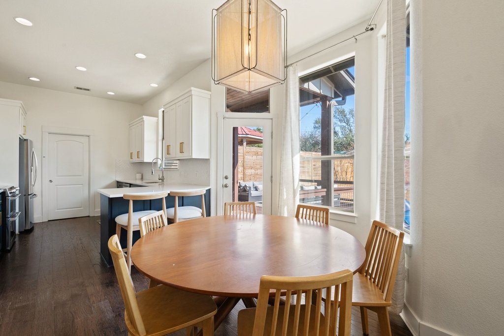 2205 Jacks Pass Austin, TX 78734 - Photo 10 of 26