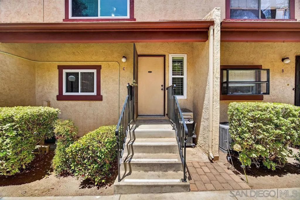 10810 Riderwood Terrace, Unit C Santee, CA 92071 - Photo 27 of 37